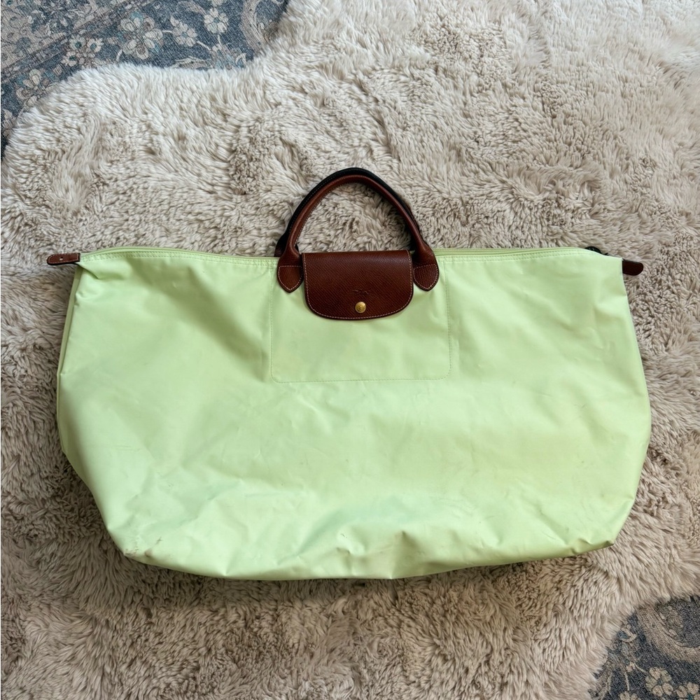 Longchamp Le Pilage Large weekender Lime Green Tote Bag - Picture 2 of 14